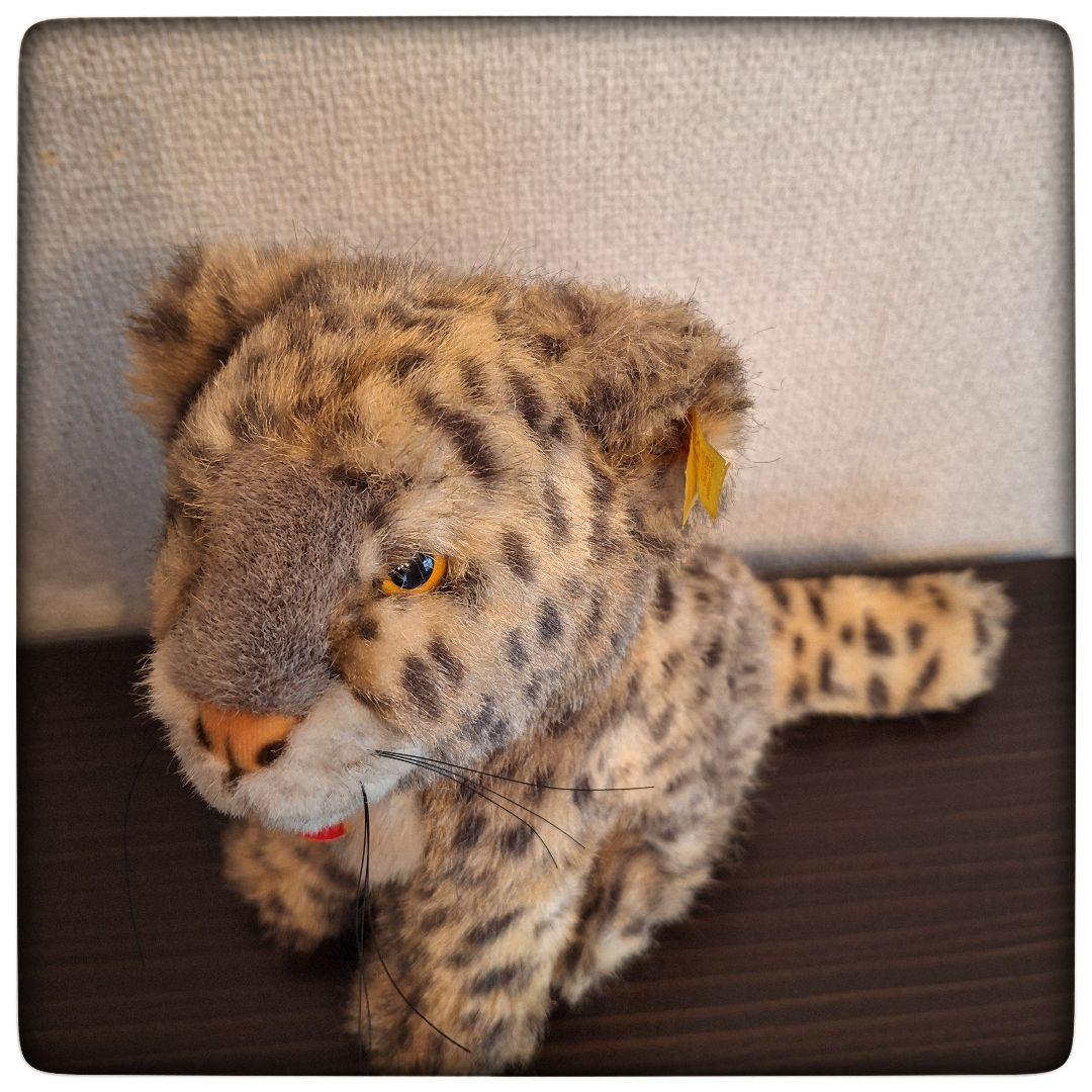 【ユキヒョウ Snobby Baby Schneel】ヴィンテージ シュタイフ