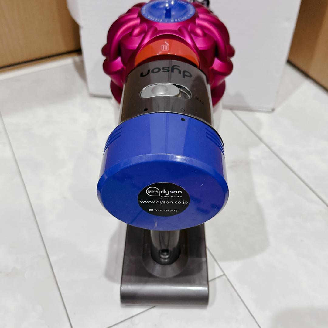 【良品】Dyson V7 Mattress HH11 COM 掃除機