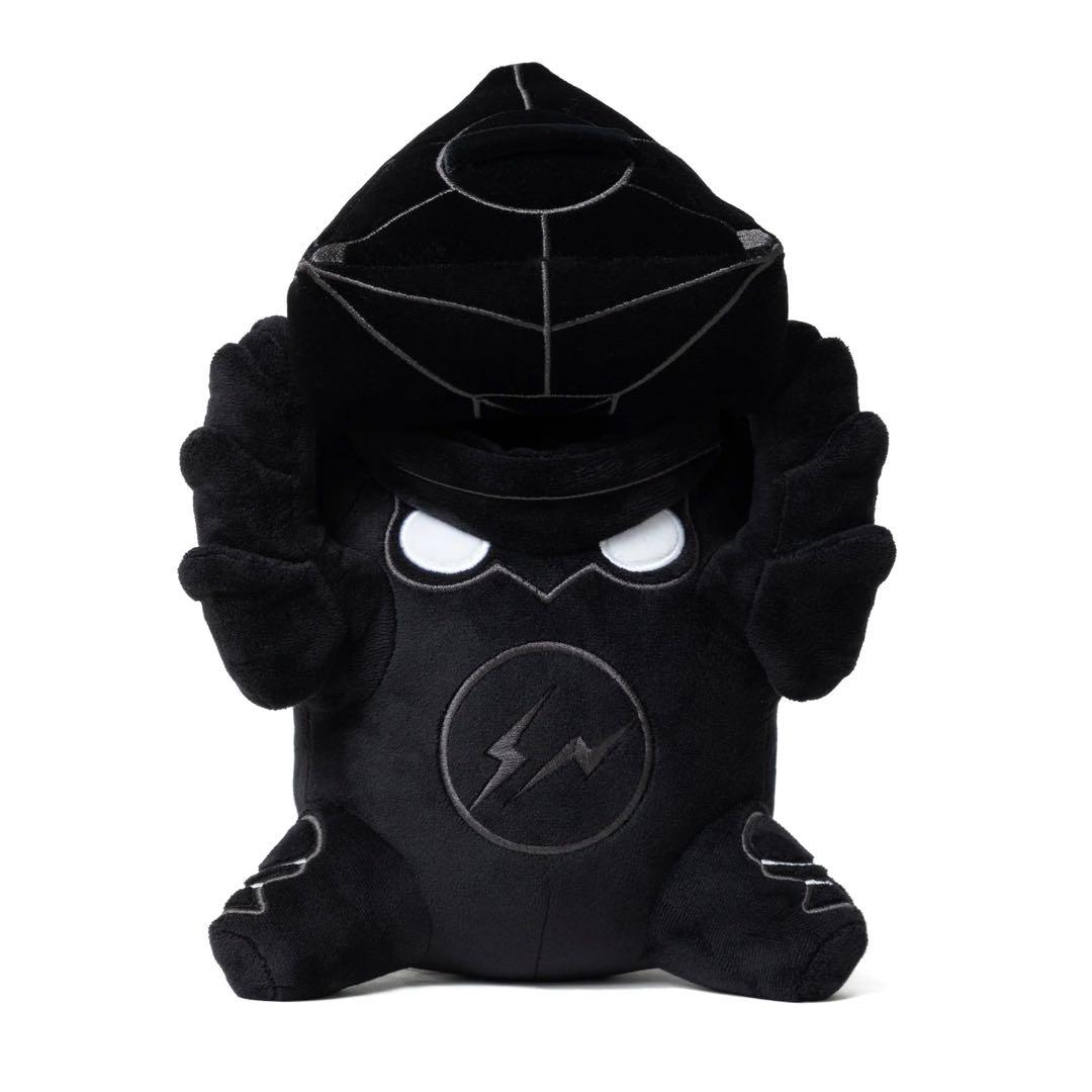 VLRNT // FRGMT WNGMN ぬいぐるみ