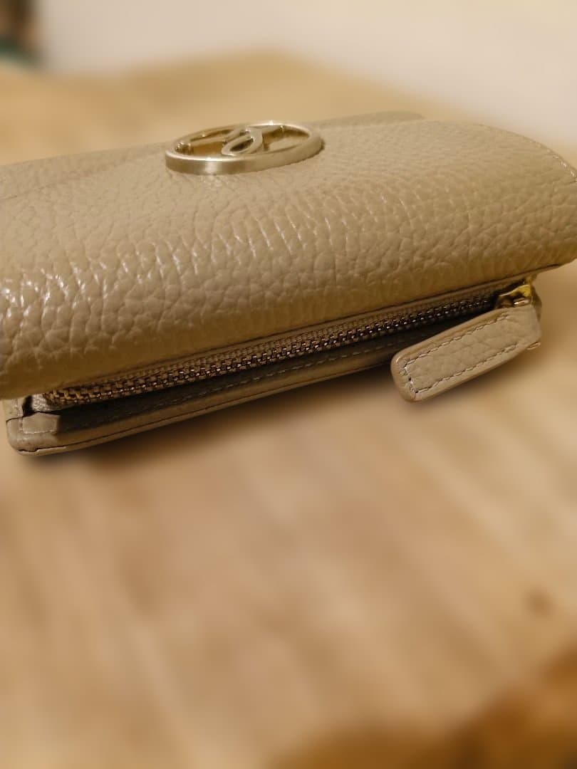 アニエスベー★本革三つ折財布　使用期間10日程　24000円