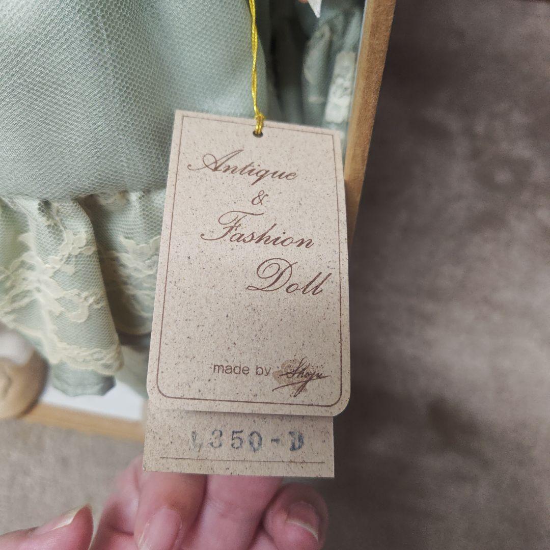 Antique & Fashion Doll 緑色 レースドレス