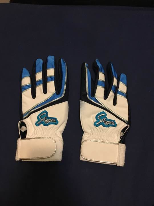 金本知憲引退記念バッティング手袋