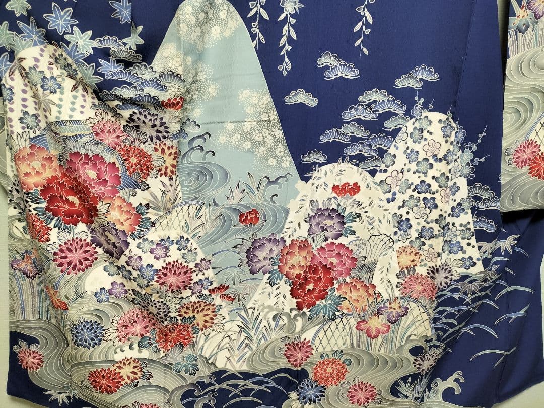 加賀友禅振袖　正絹　藍色　美品　縁起良い柄　成人式　長襦袢つき