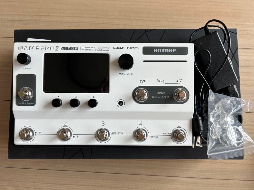 Hotone Ampero II Stage ギターエフェクター