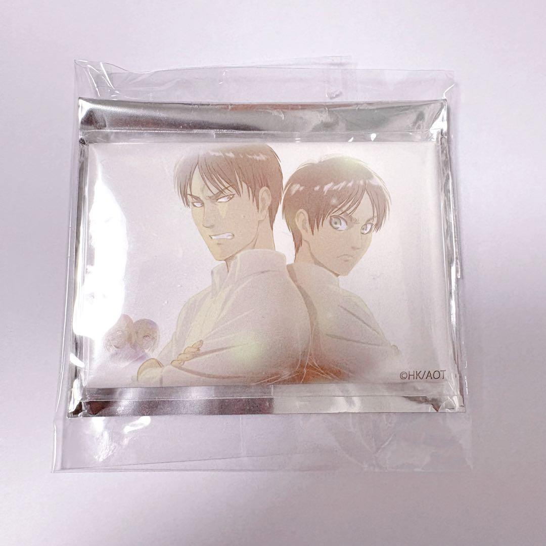 進撃の巨人　エレン　ジャン　缶バッジ