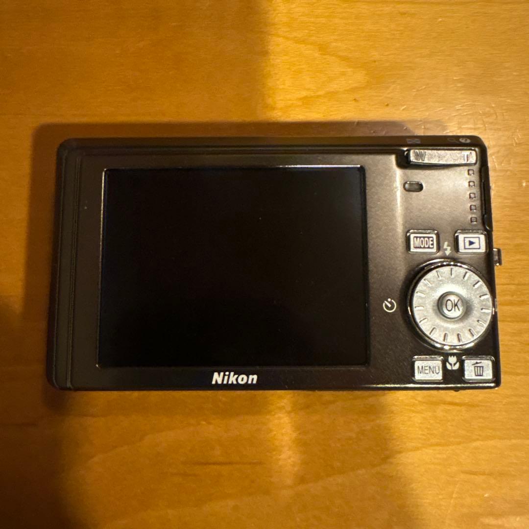 未使用 COOLPIX S510 8.1メガピクセル コンパクトカメラ