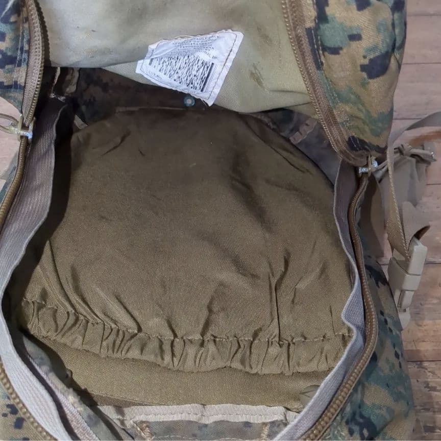 米軍実物　USMC 海兵隊　ARCTERYX アークテリクス　アサルトパック　②