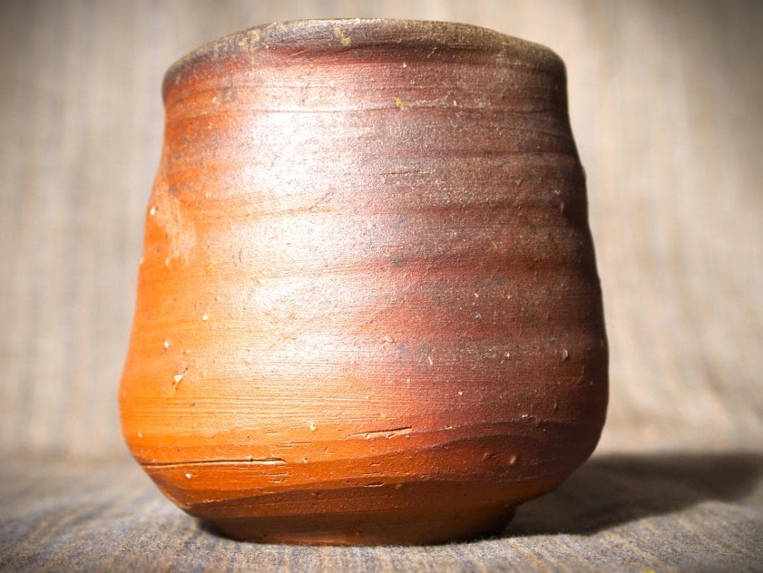 希少作★中村六郎【師：金重陶陽】★備前湯のみ★共箱・布