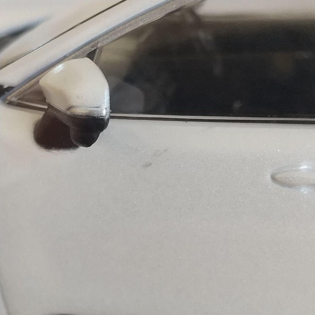 【ディーラー非売品】トヨタ カローラクロス ホワイト カラーサンプル