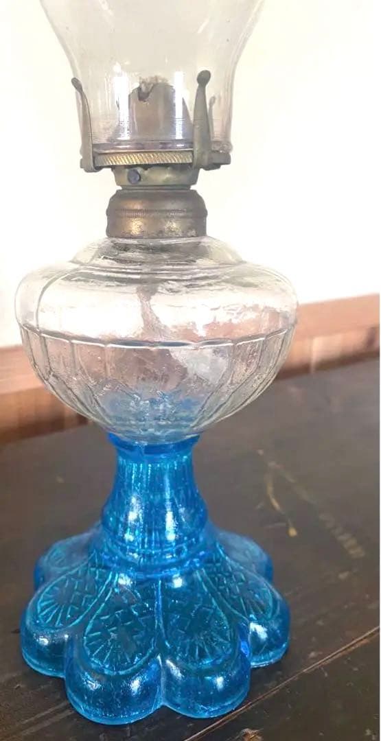 632 卓上ランプ　明治期　インテリア　青ガラスランプ　アンティークランプ