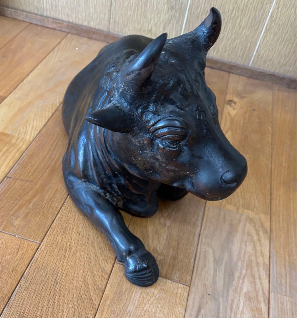 古い鉄製の牛 置物　骨董　ビンテージ　約50cm 大型　丑年　商売繁盛　縁起物