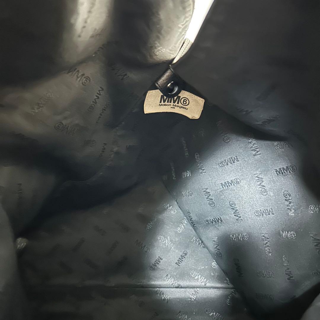 【美品✨ミディアムサイズ/大容量】メゾンマルジェラ　ジャパニーズバッグ　黒　人気