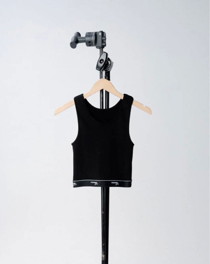 【Homme girls】LOGO CROPPED TANK 新品