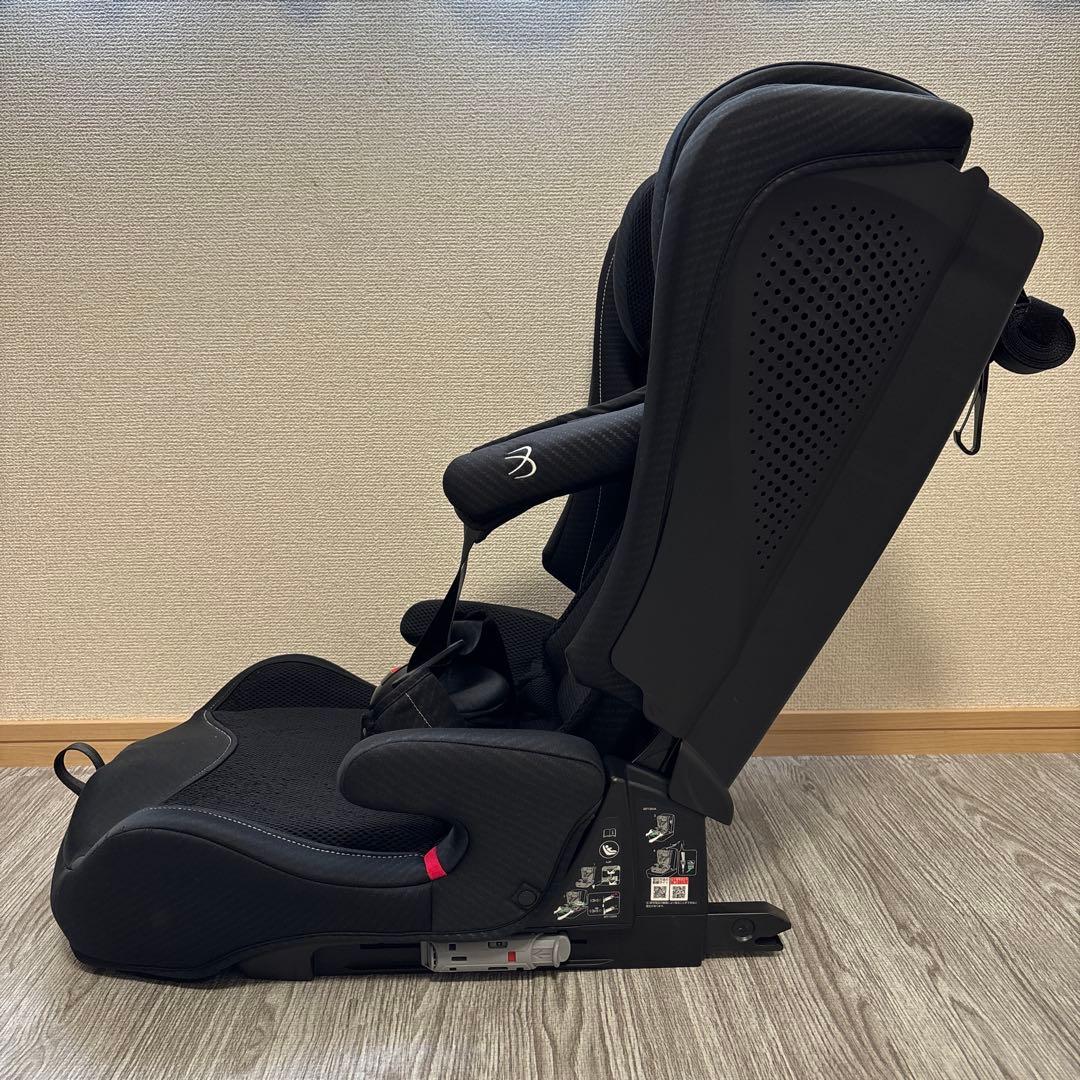 AILEBEBE パパット2 プレミアム ISOFIX カーボンブラック