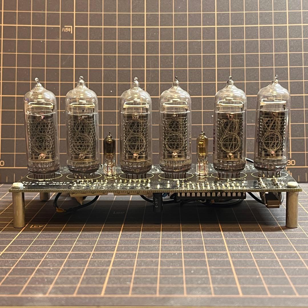 Andy Mario ニキシー管(IN-14)時計