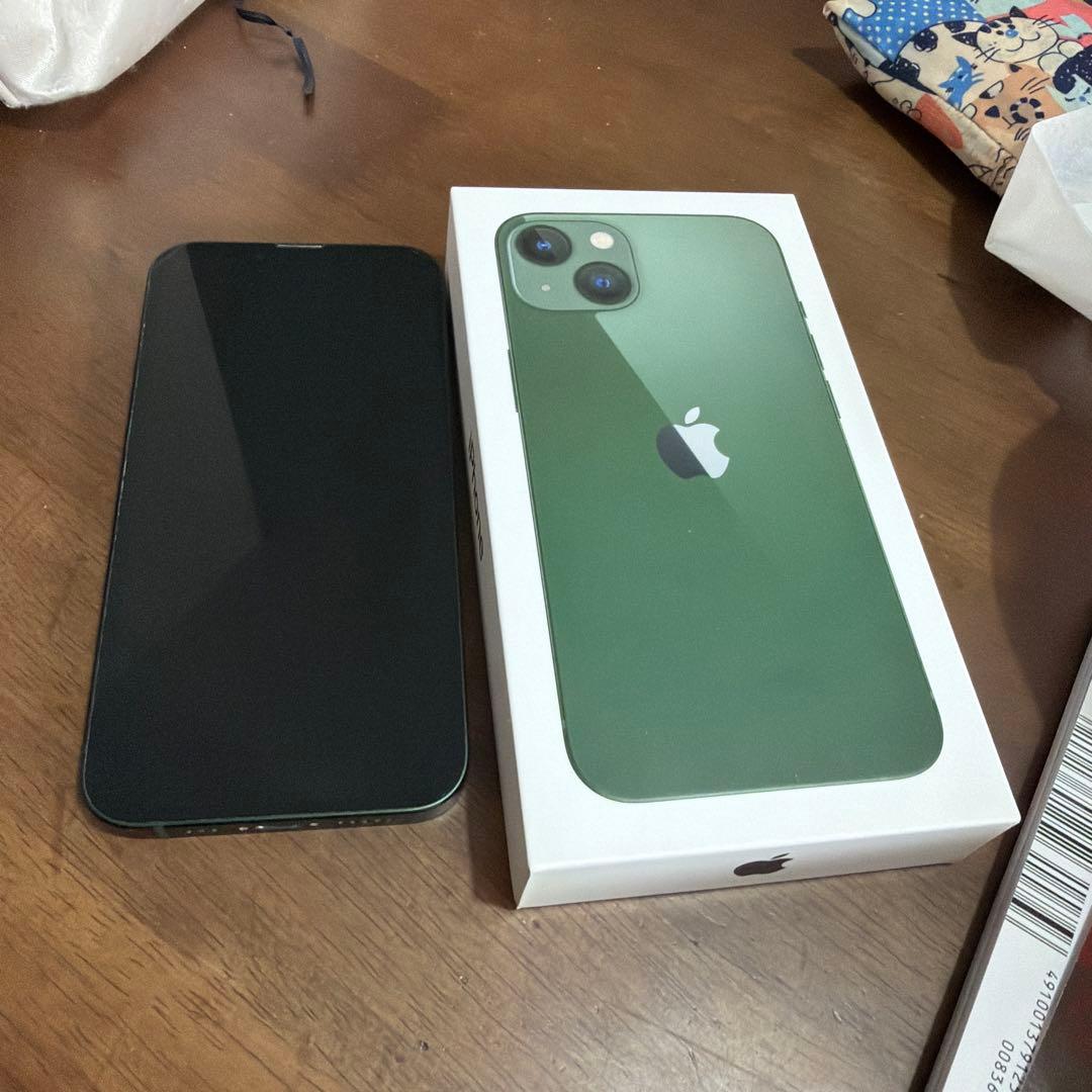 Apple iPhone 13 グリーン 本体