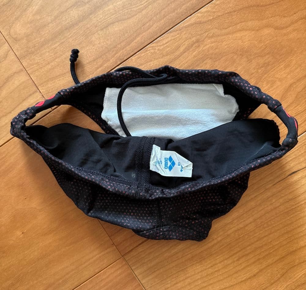 【レア】arena トライスーツ トライアスロン ブラック×レッド M　競パン