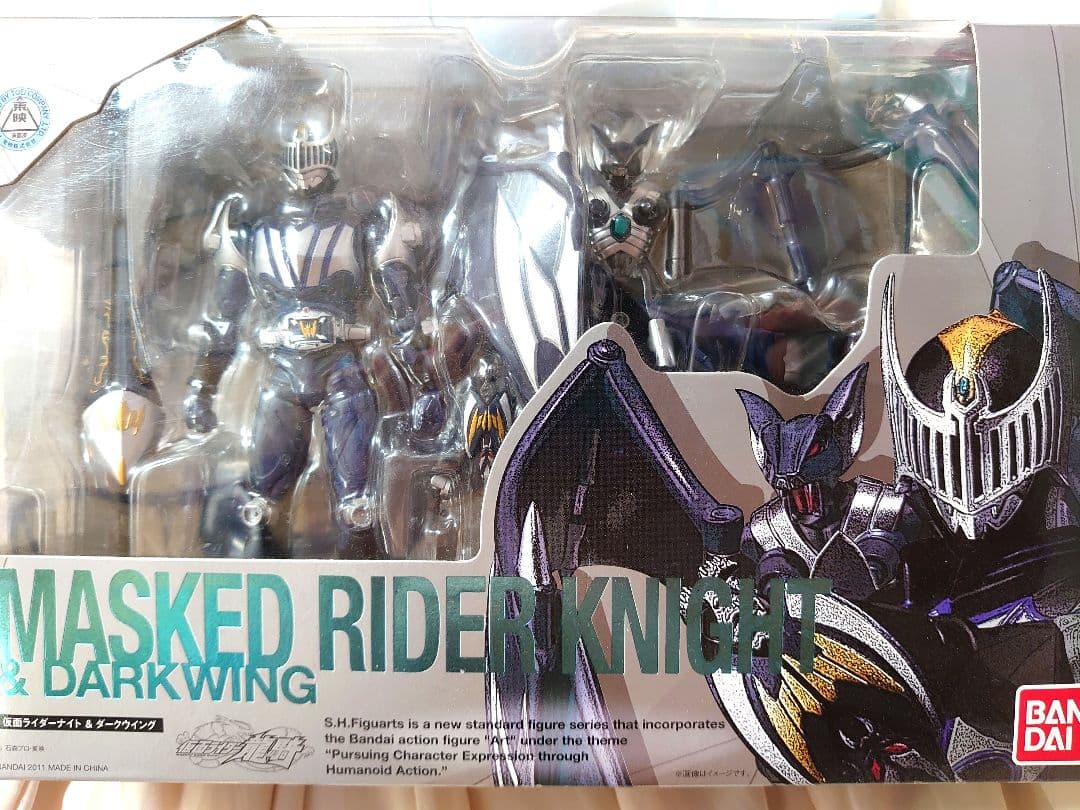 S.H.Figuarts 仮面ライダーゾルダ & 仮面ライダーナイト