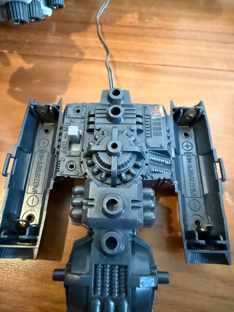 （ジャンク品）旧ゾイド　ゴジュラス