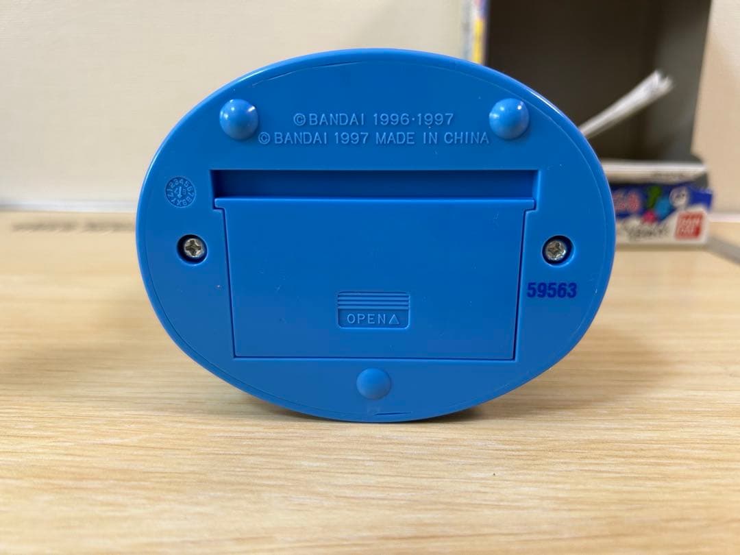 たまごっち　めざまっち 目覚まし時計　新品　白