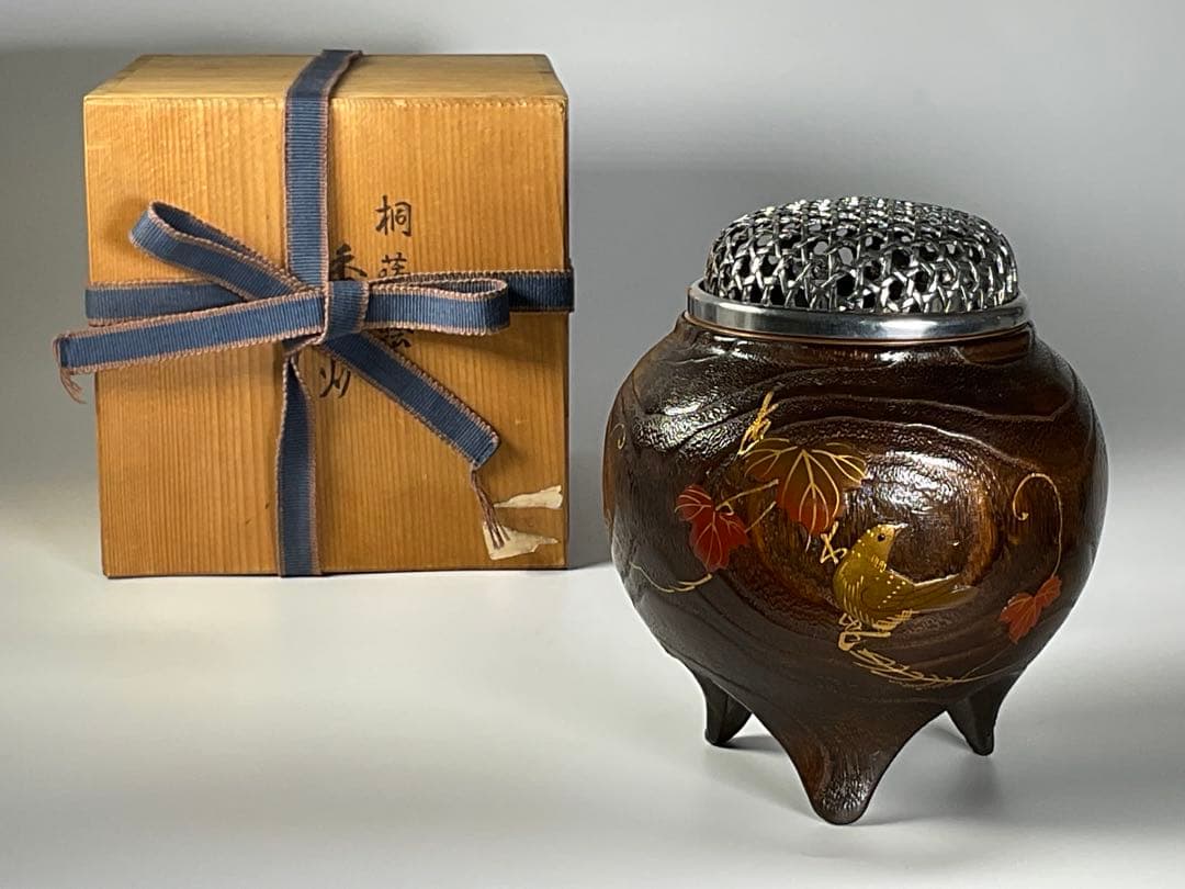 桐蒔絵　香炉　蔦に鳥　銅おとし　茶道具　香道具　共箱