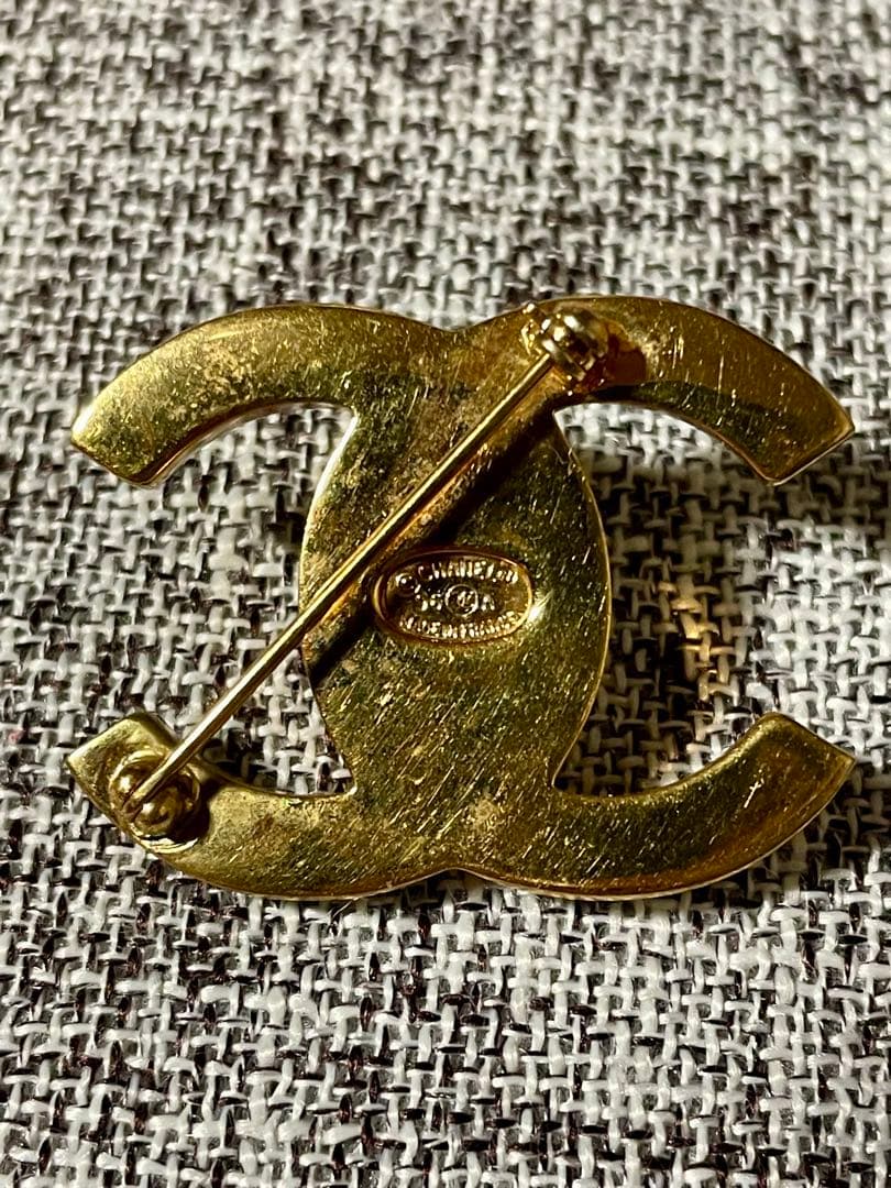 CHANEL シャネル ココマーク モチーフ ターンロック ブローチピン