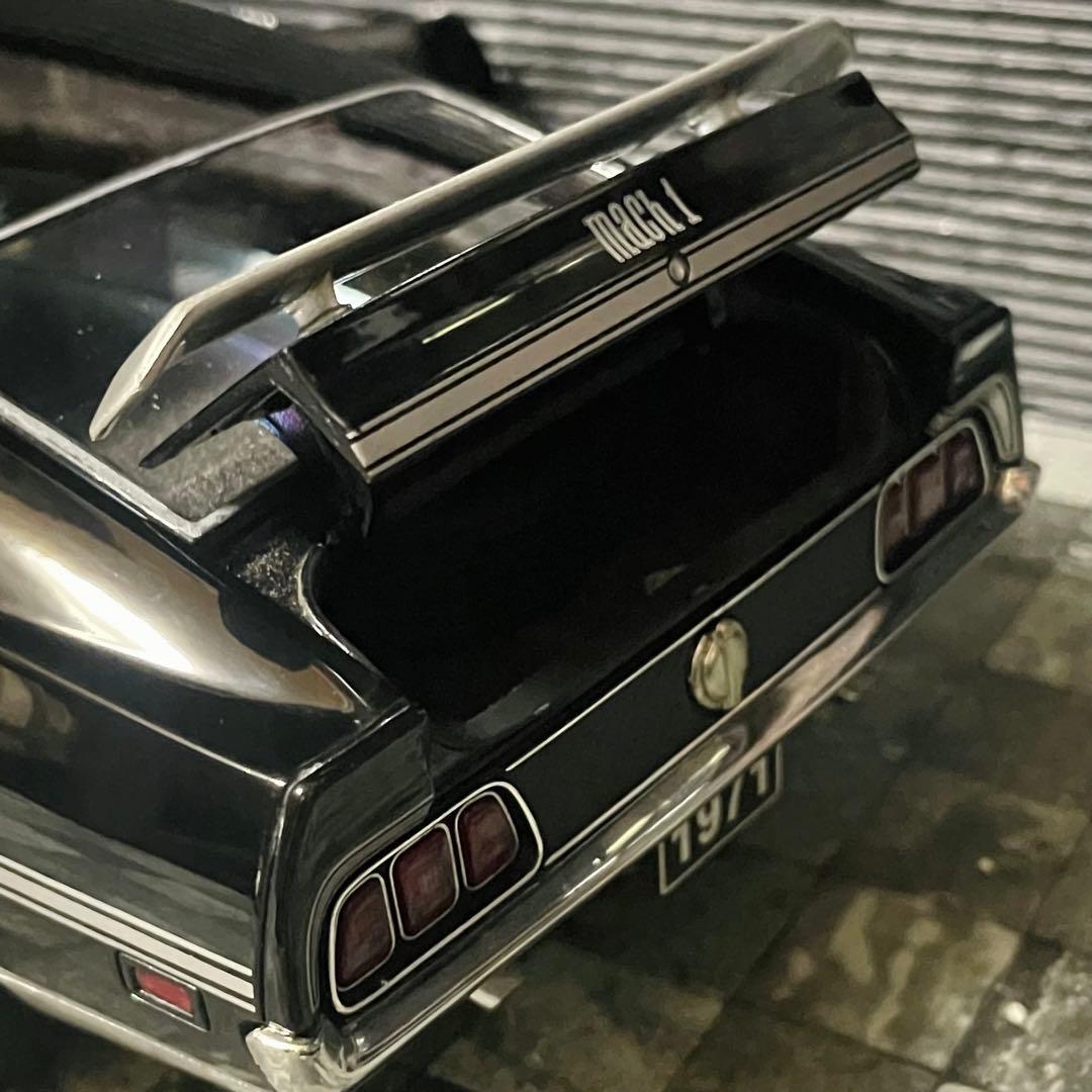1/18 AUTOart フォード マスタング マッハ1 1971