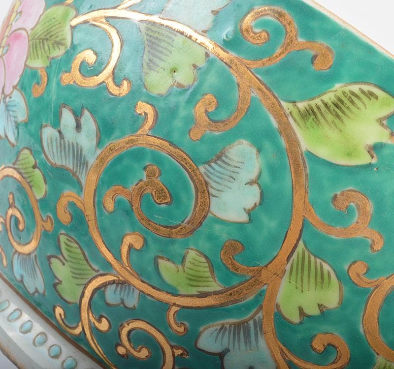 中国　新渡　粉彩　花唐草文　蓋物　菓子鉢　C　R4284