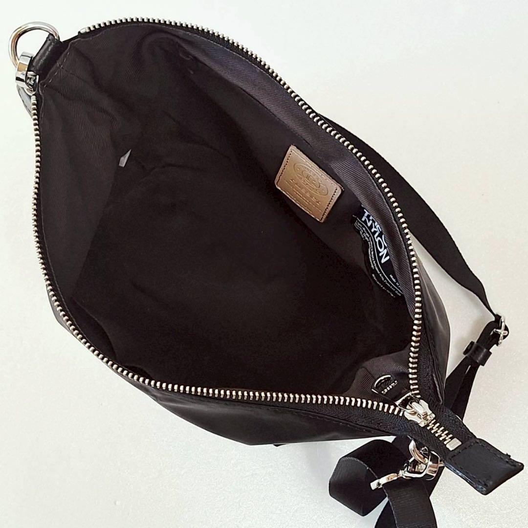 B2071【未使用級】russet ショルダーバッグ クラウズナイロン 黒