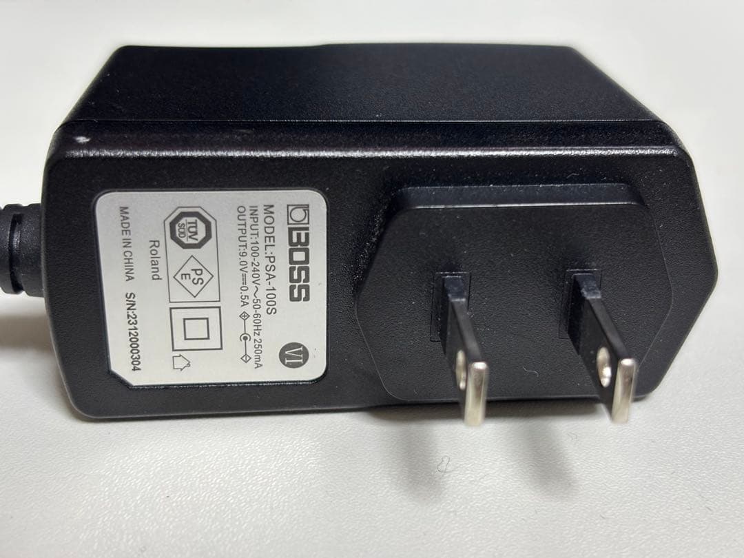 BOSS GT-1 + ACアダプター PSA-100Sセット