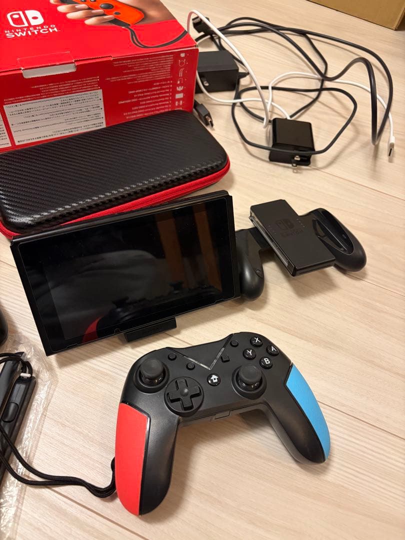 Nintendo Switch 本体　国内正規品　その他おまけあり　動作確認済み