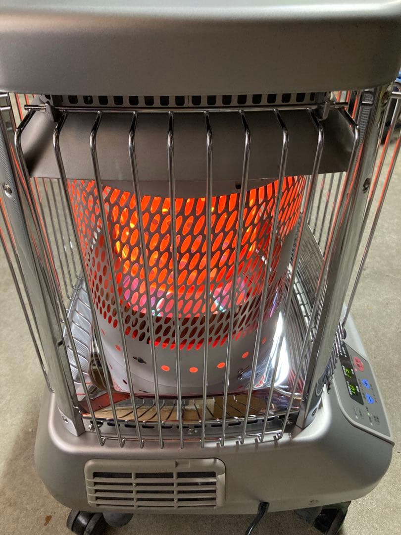 送料無料‼ 大型　業務用ストーブ　ダイニチ　ブルーヒーターFM-182F ⑯