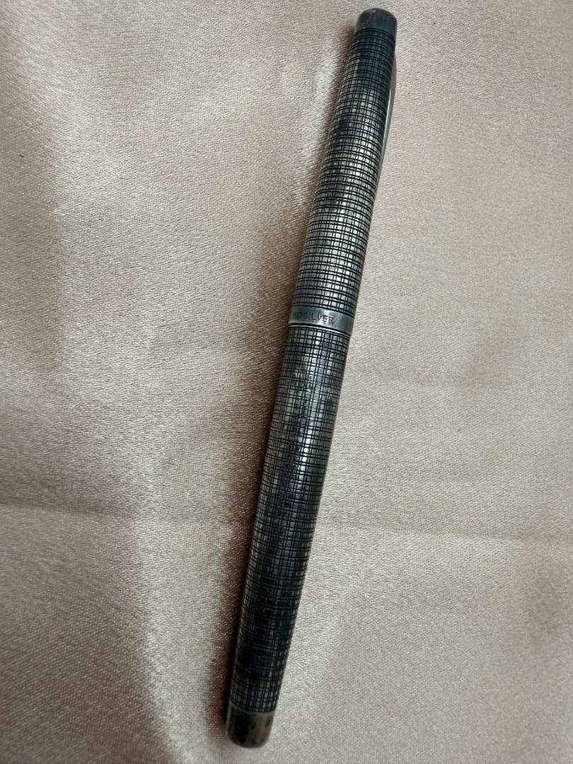 d*3様 万年筆　ペン先18K-WG