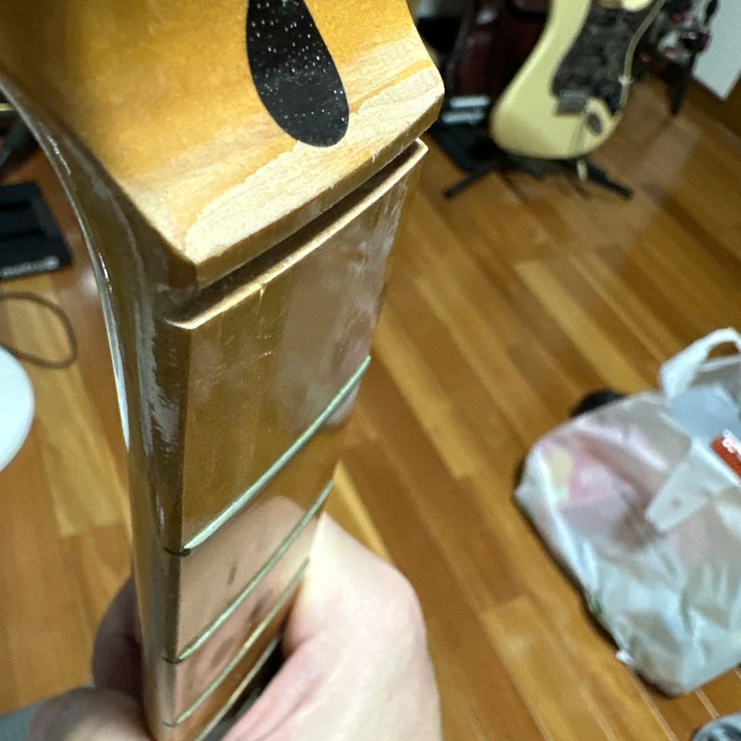 フェルナンデス　希少スパロゴ　ジャパンヴィンテージ　トレモロ無しナット無し