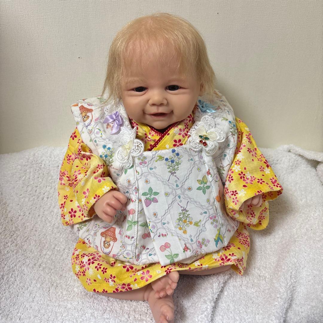 リボーンドール　かわいい笑顔の子（ビビアン）