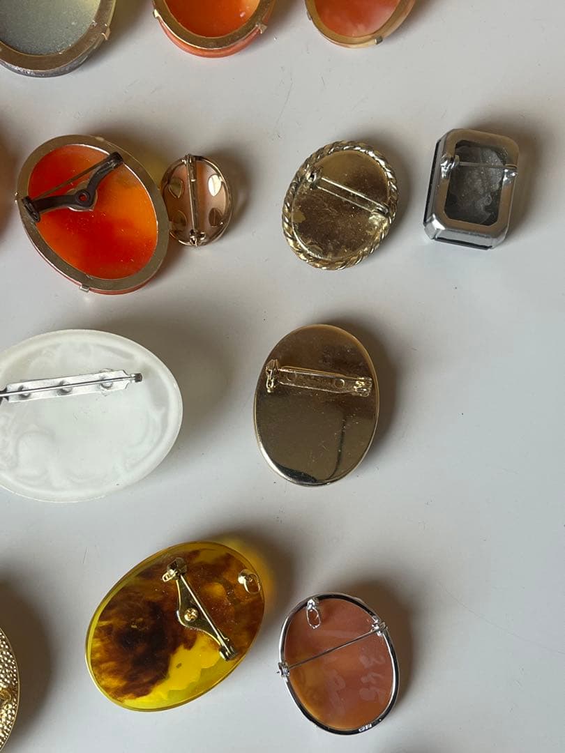 高琦カメオ　ペンダント　アクセサリー　ブローチ　27個セット