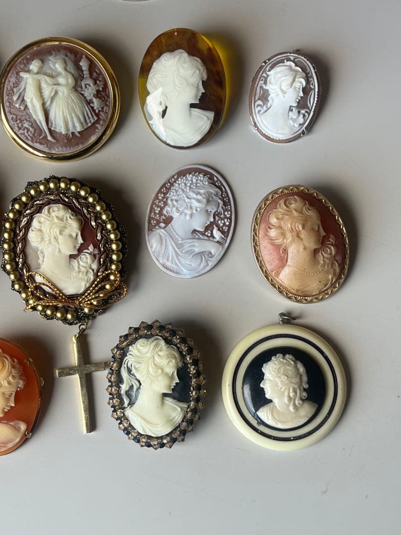 高琦カメオ　ペンダント　アクセサリー　ブローチ　27個セット