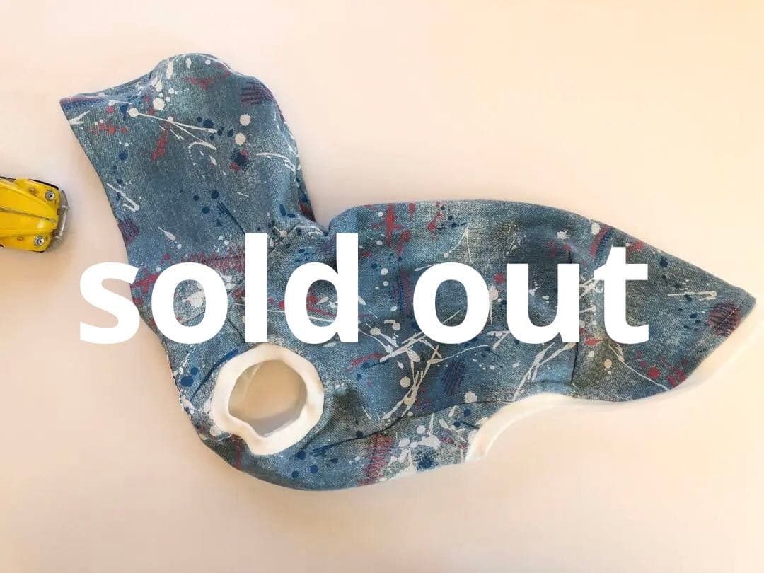 スプラッシュ柄フード付きタンクトップ　イタグレ服　犬服