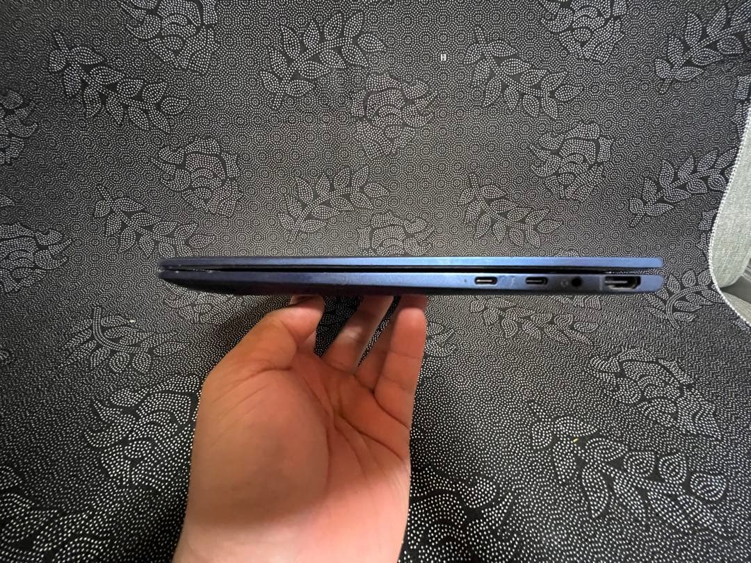 Windowsノート本体 HP Elite Dragonfly Core i7 16GB 256SSD