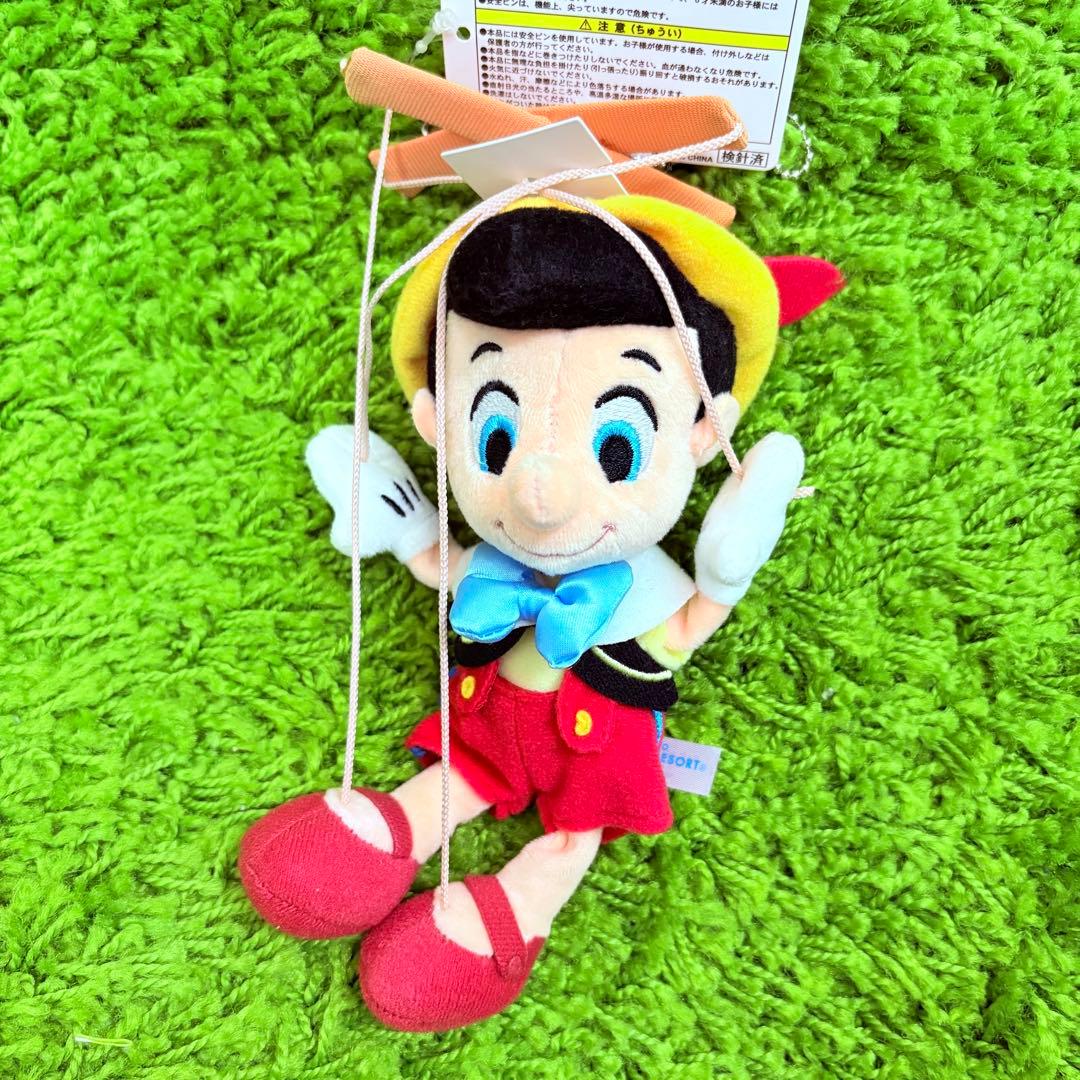 ピノキオ　ぬいぐるみバッジ　ファウルフェロー　ディズニー　ジミニークリケット