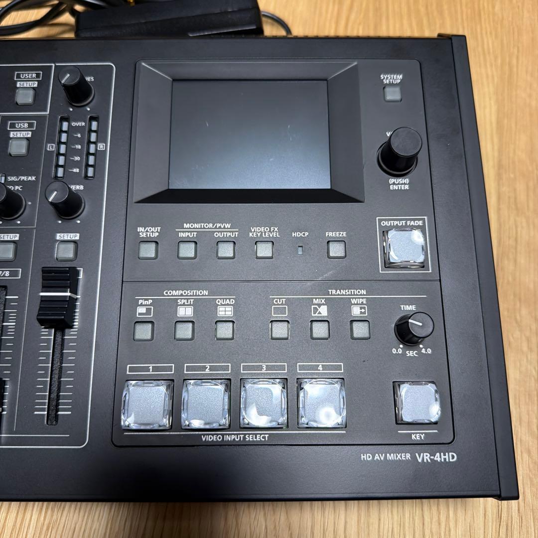 Roland VR-4HD デジタルAVミキサー 特に問題なく動作します