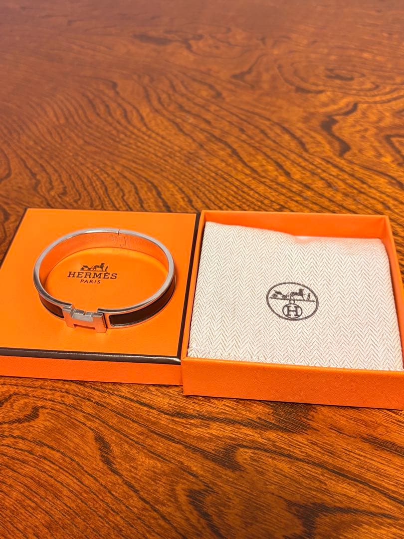 HERMES エナメルブレスレット