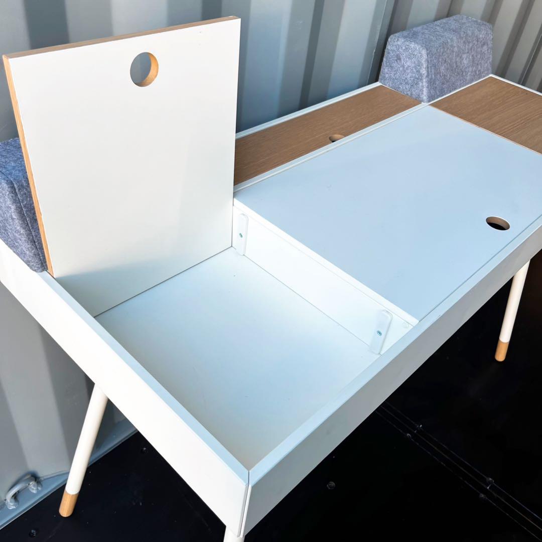 取付無料！ボーコンセプト クパチーノ Cupertino デスクスピーカー付き✨