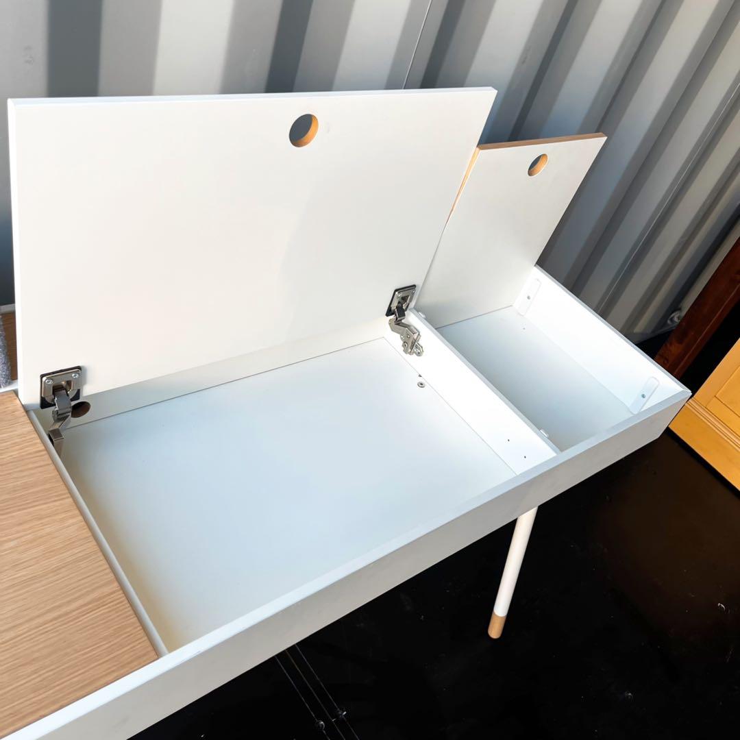 取付無料！ボーコンセプト クパチーノ Cupertino デスクスピーカー付き✨