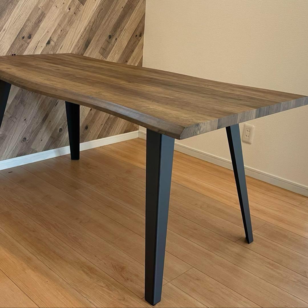 天然木風 × ブラックスチール脚 ダイニングテーブル ヴィンテージ 160cm