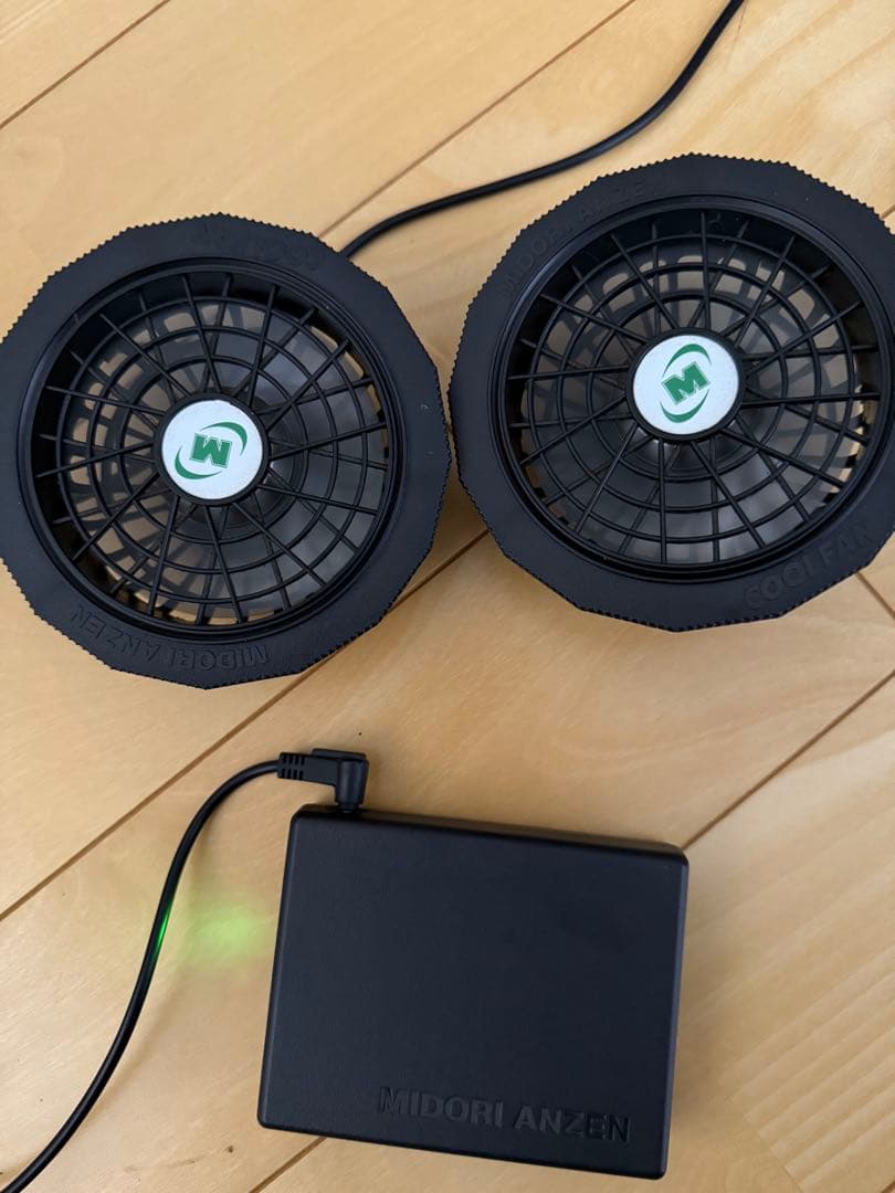 美品【ミドリ安全】クールファン　バッテリー2個付き！！