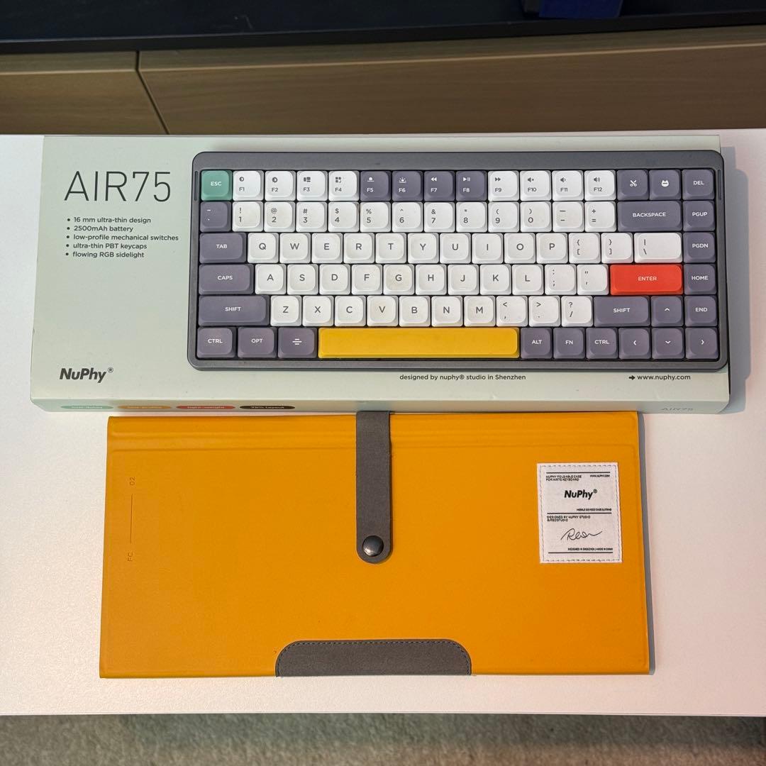 NuPhy AIR75 キーボード 本体　赤軸