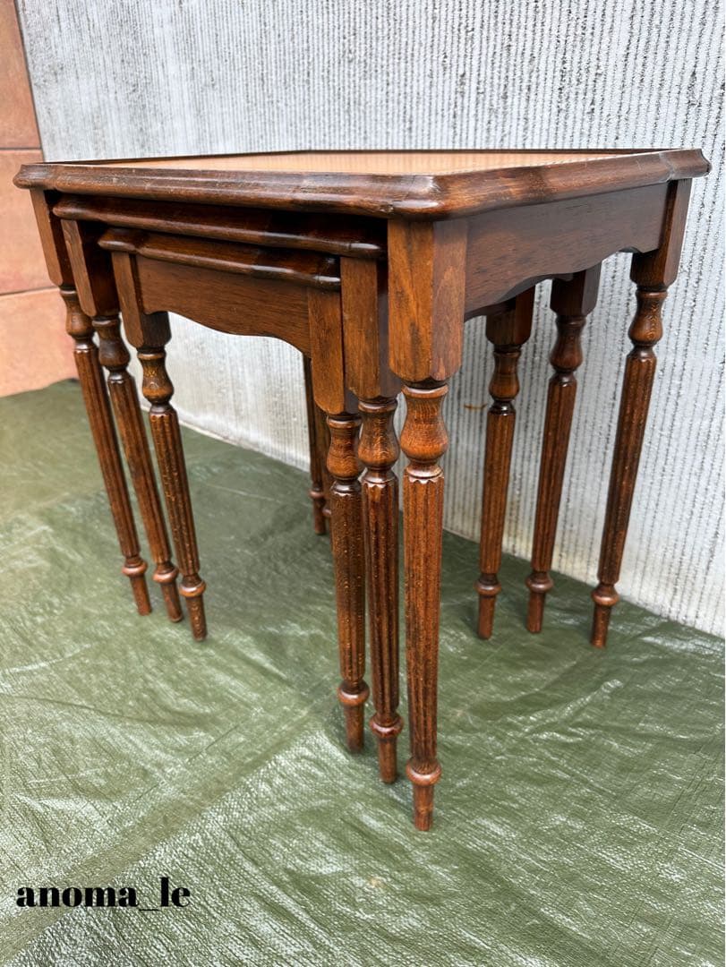 【ネストテーブル】木製　リーデッドレッグ　レザートップ　オケージョナル