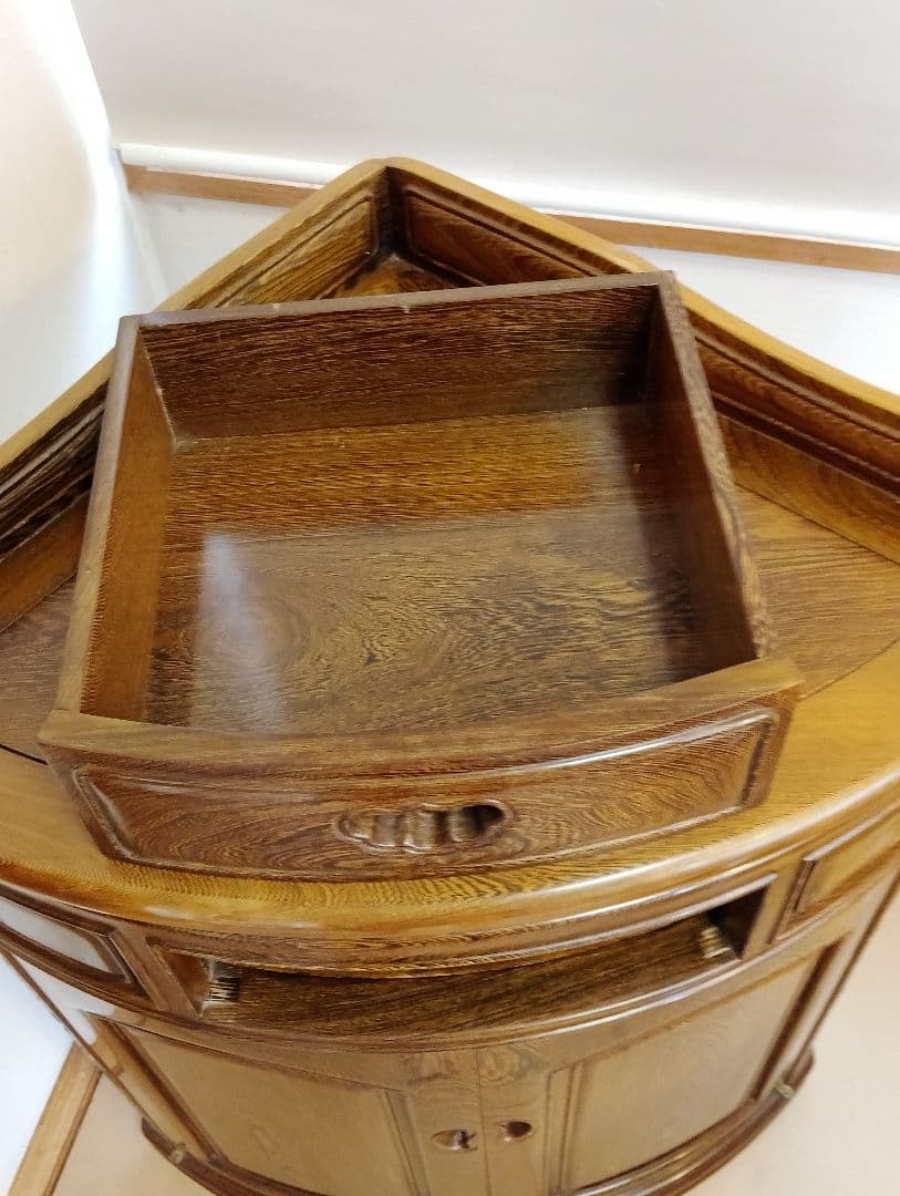 木彫コーナーラック