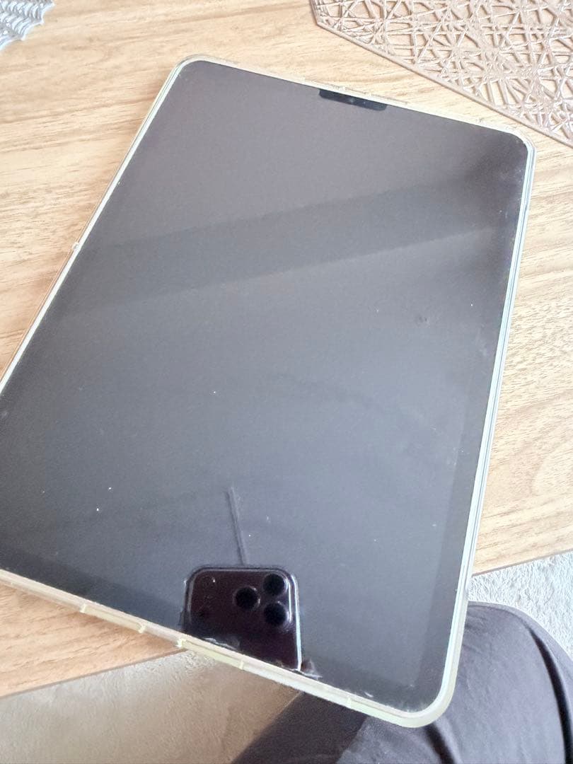 第三世代　iPad Pro (11インチ) 256GB シルバー